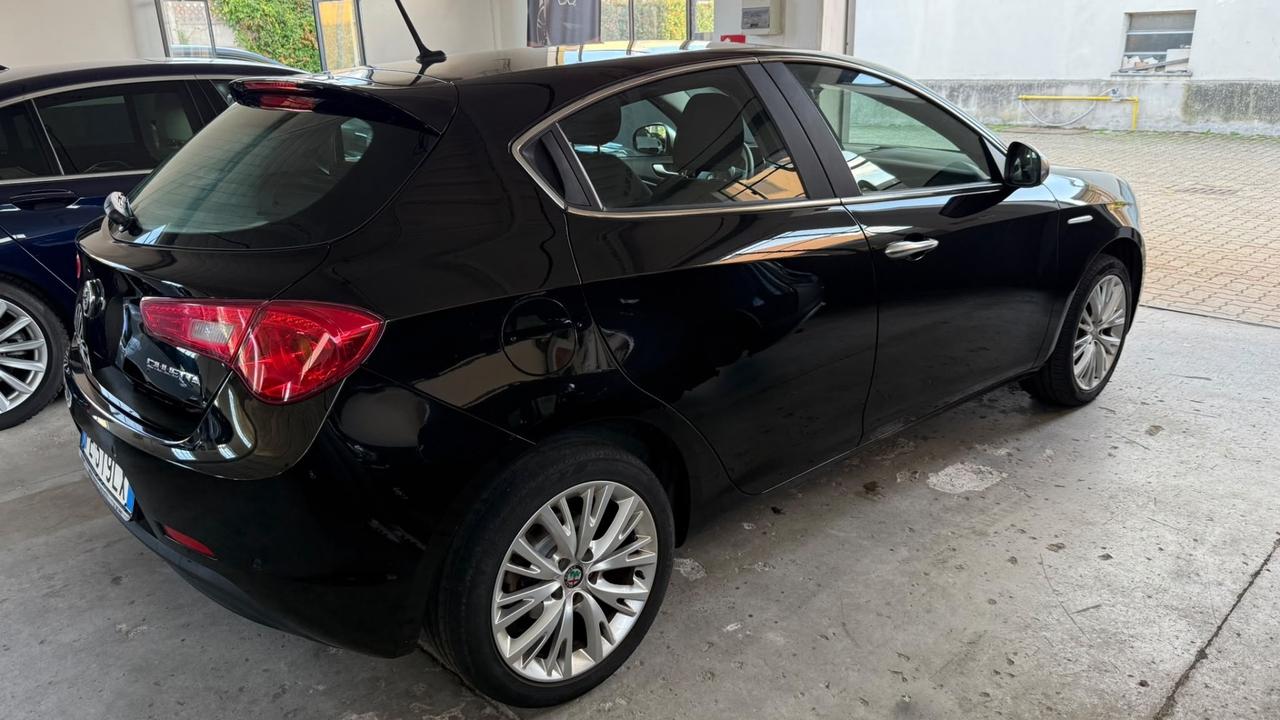 Alfa Romeo Giulietta 1.4 Turbo 120 CV GPL Super