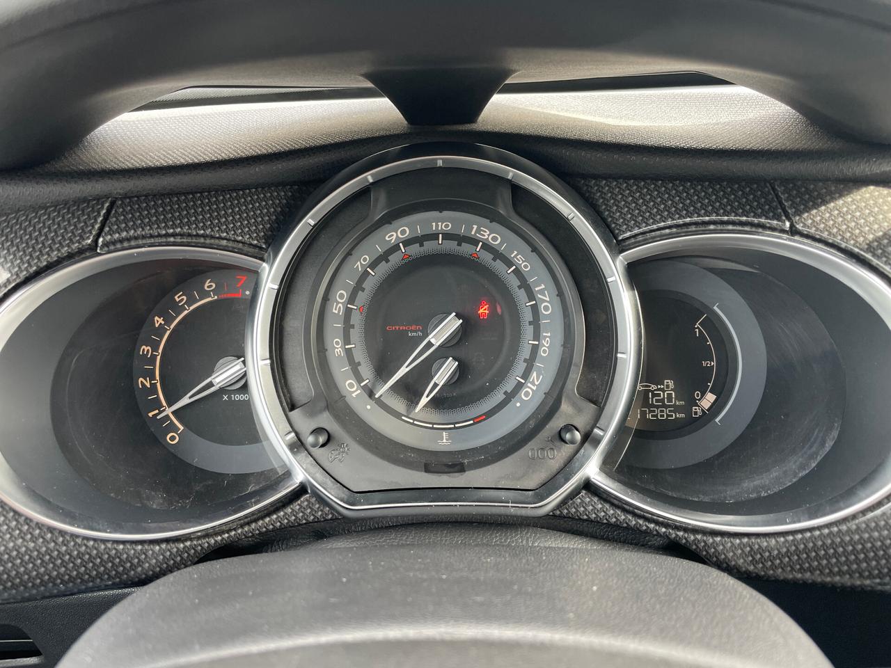 Ds DS3 3 1.4 VTi 95 GPL airdream Chic