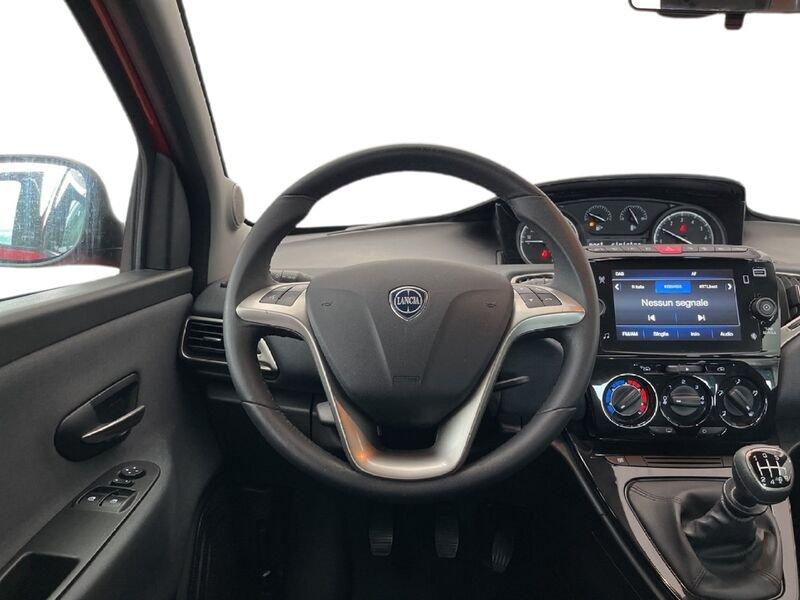 Lancia Ypsilon III 2021 1.0 firefly hybrid Gold s&s 70cv