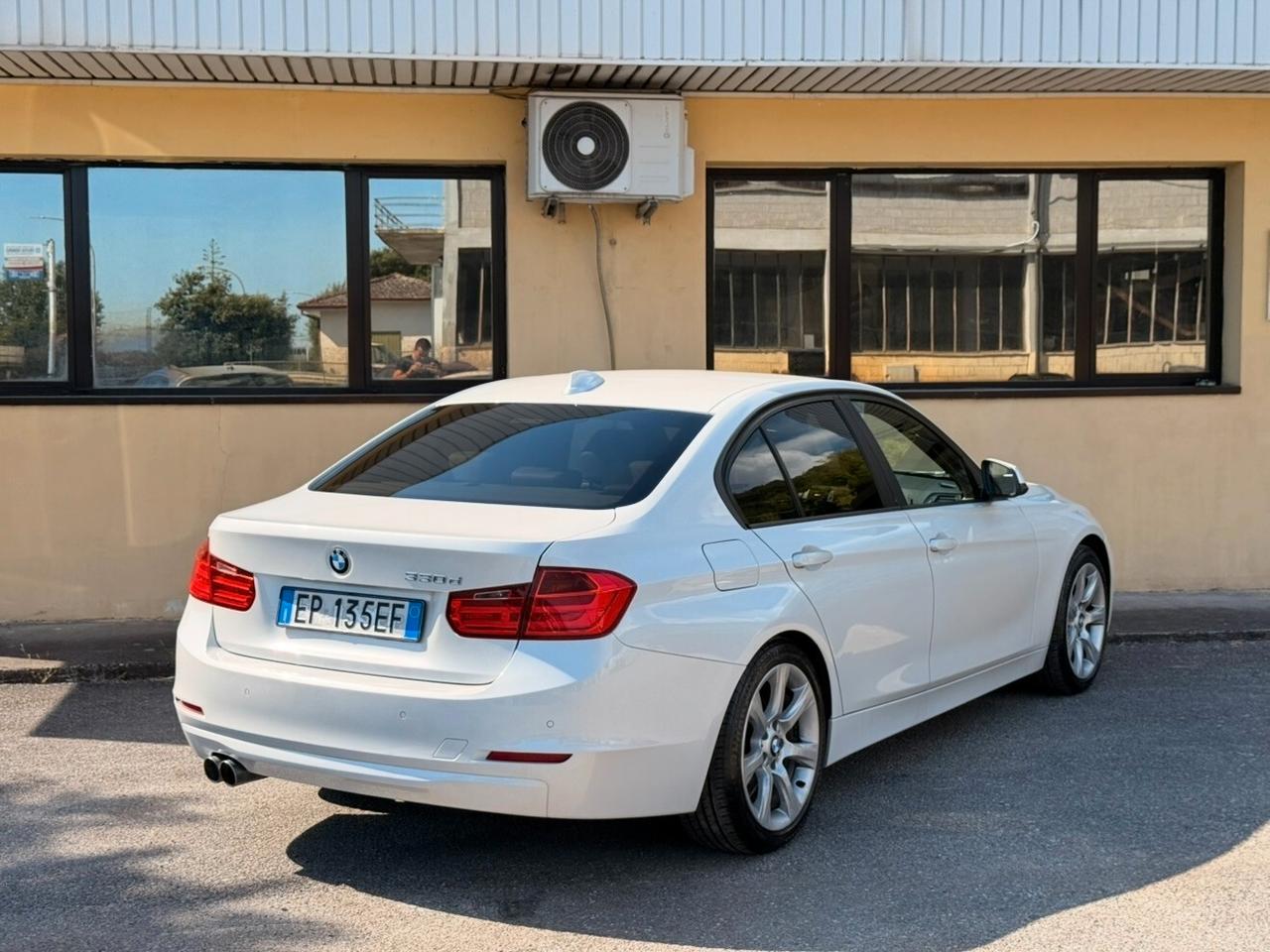 Bmw 330 330dA Luxury