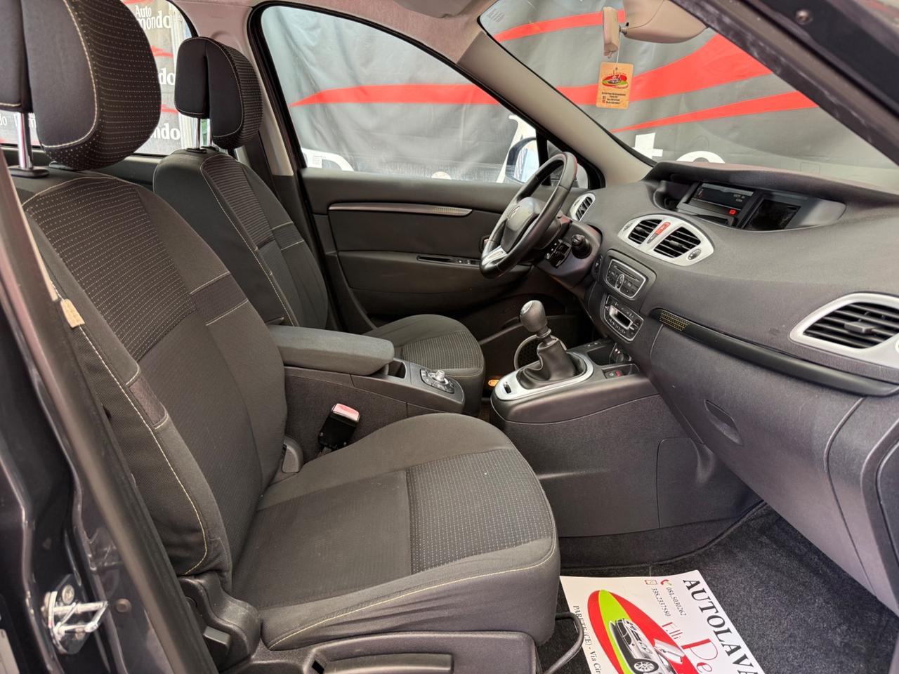 Renault Scenic X-Mod 1.5 dCi 110CV Luxe
