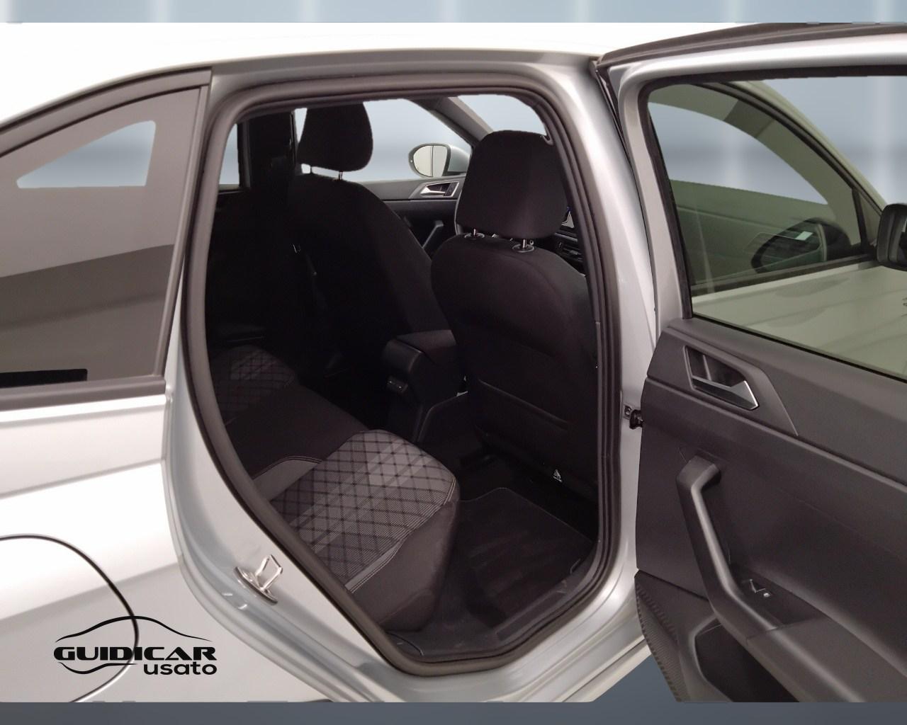 VOLKSWAGEN Taigo - Taigo 1.0 tsi R-Line 115cv