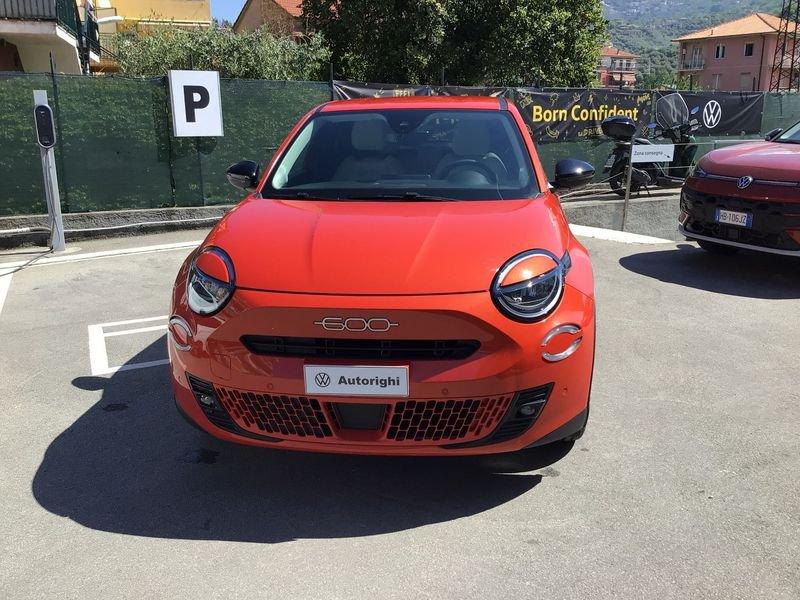 FIAT 600e Elettrica 156cv Red