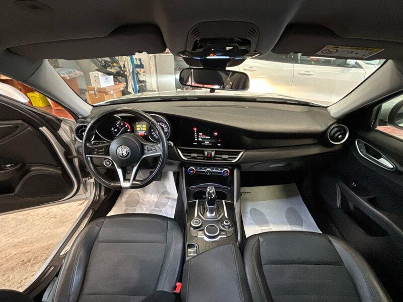 Alfa Romeo Giulia Giulia 2.2 Turbodiesel 150 CV AT8 Business