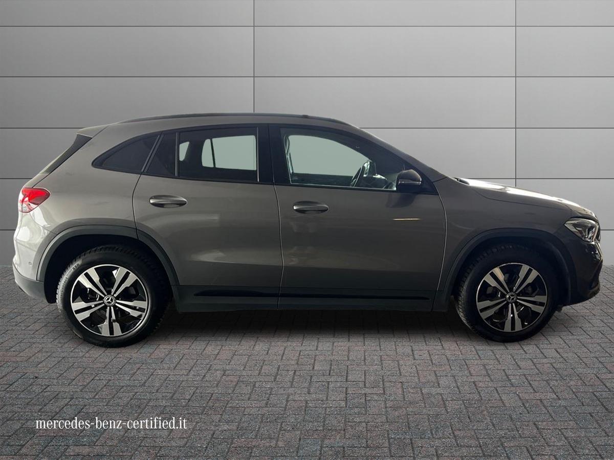 Mercedes-Benz GLA 180 Sport Plus auto