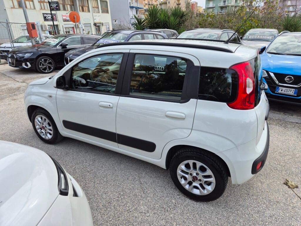 Fiat Panda 1.2 69CV 7.000 KM COMANDI AL VOLANTE