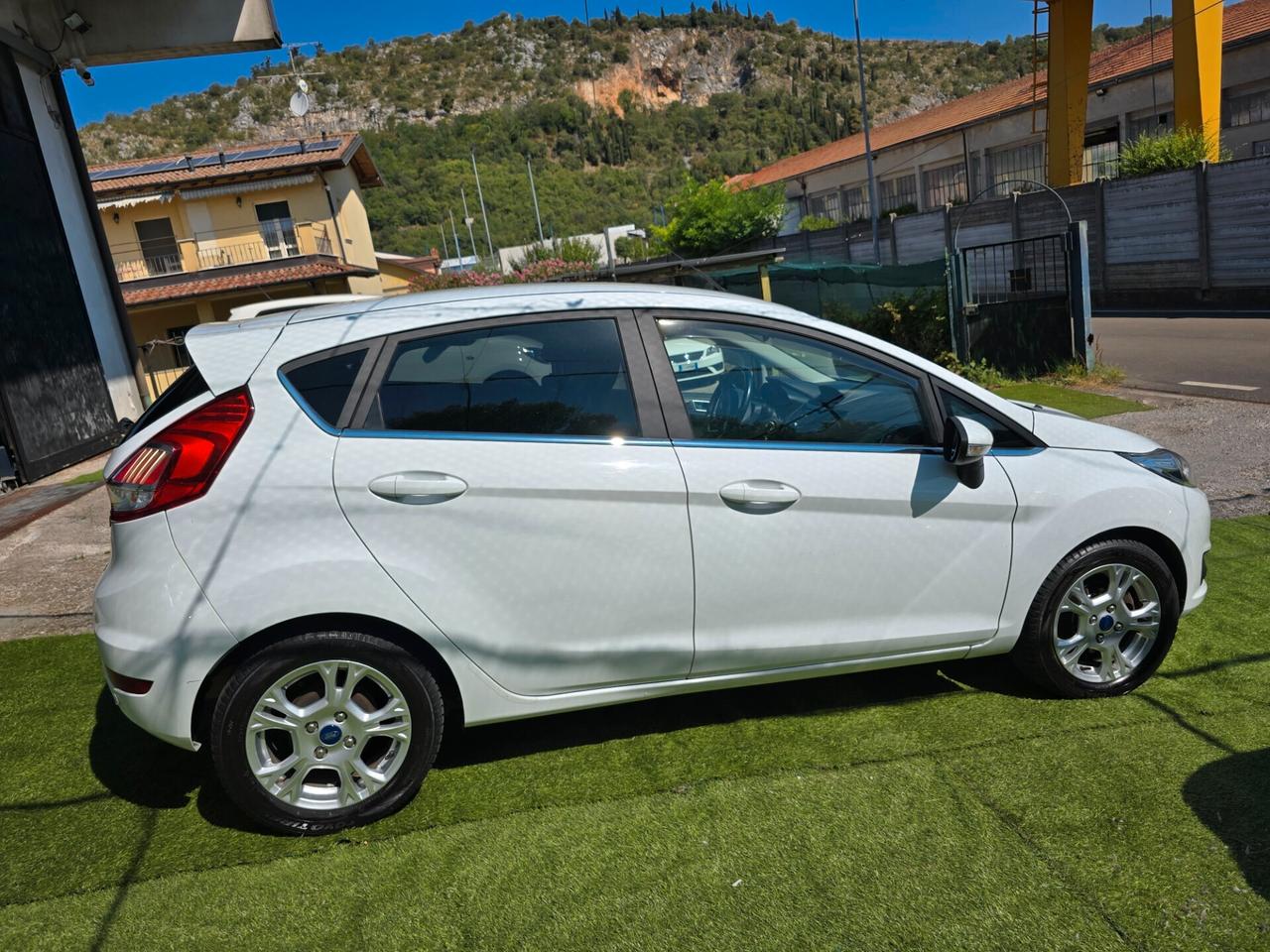 Ford Fiesta 1.4BZ/GPL 95CV GPL FINO 2036-2016