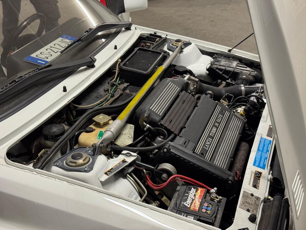 Lancia Delta 2.0i.e. turbo 16V HF integrale