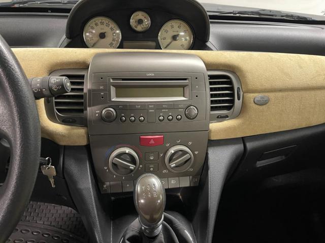 LANCIA Ypsilon 1.4 16V Argento X NEOPATENTATI