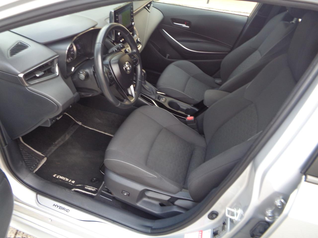 Toyota Corolla Touring Sports 2.0 Hybrid Business NESSUN VINCOLO DI FINANZIAMENTO