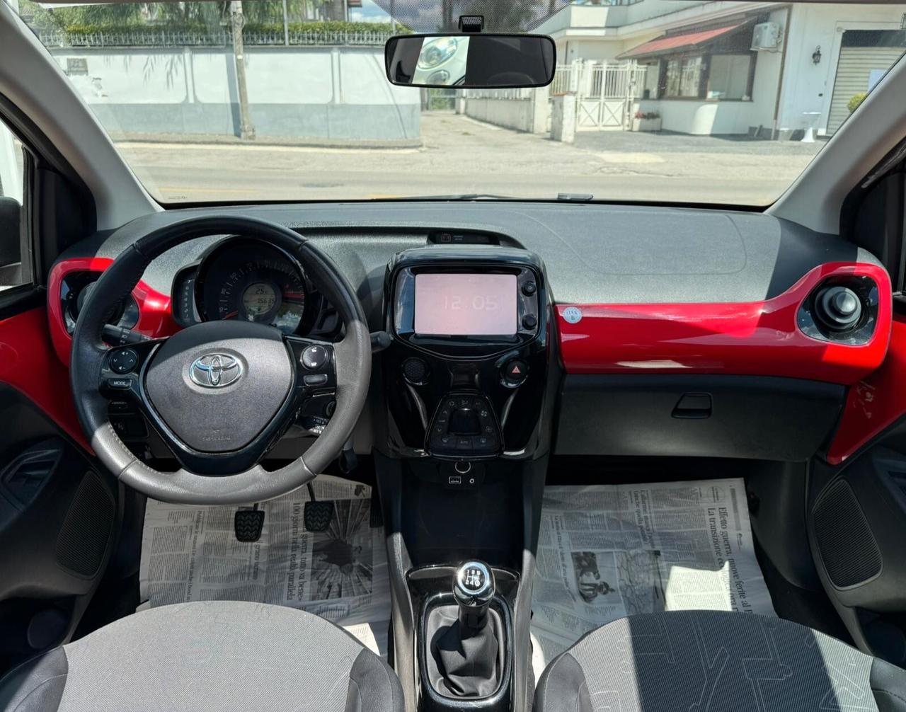 Toyota Aygo 2015 Cabrio