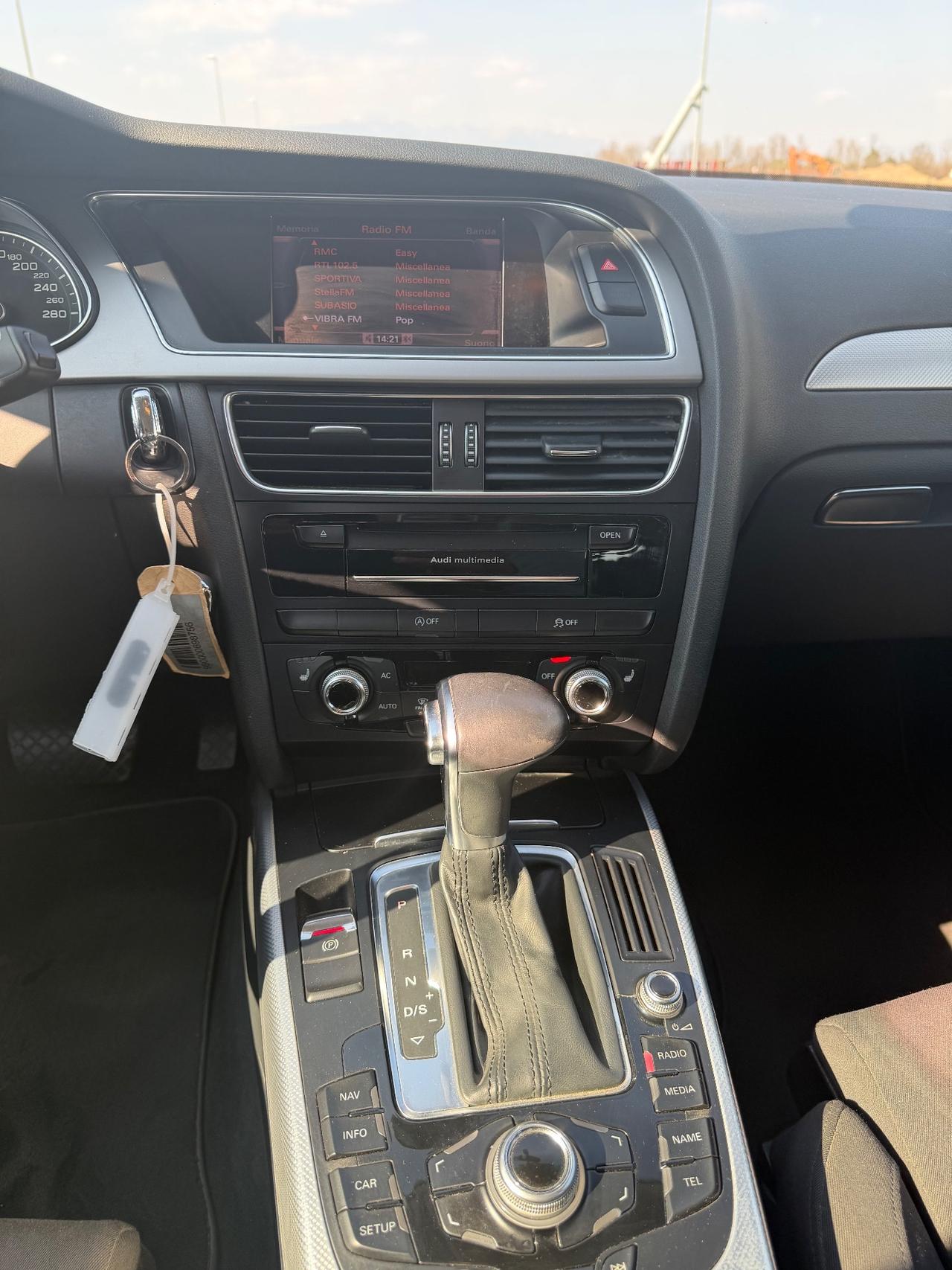 Audi A4 Avant 2.0 TDI 143CV F.AP. mult. Business Plus