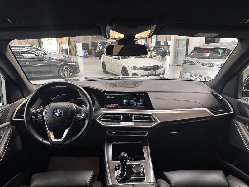 BMW X5 xdrive30d mhev 48V xLine auto