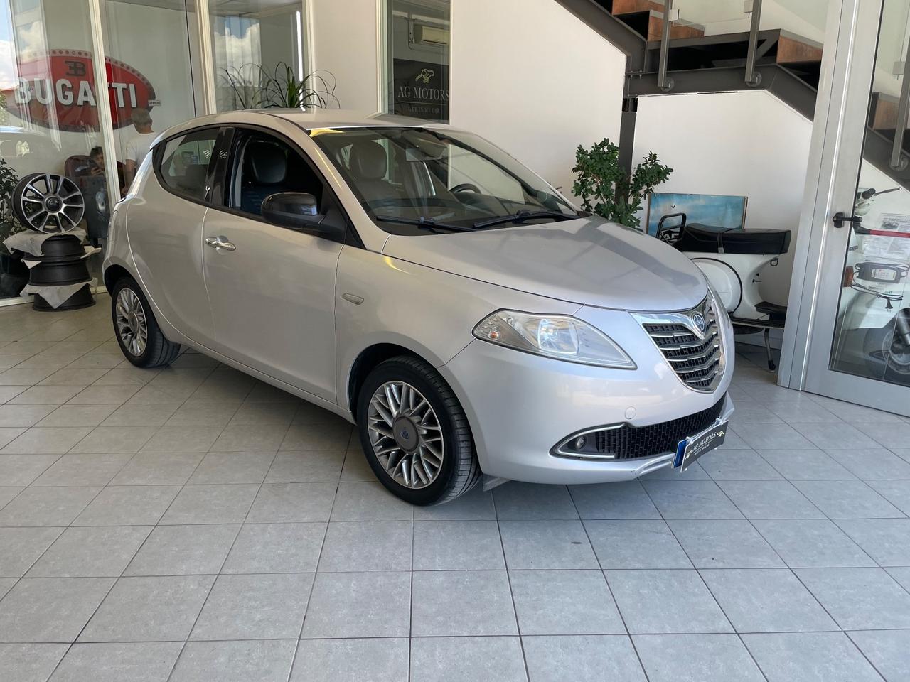 Lancia Ypsilon 1.3 MJT 95 CV Diesel Platinum