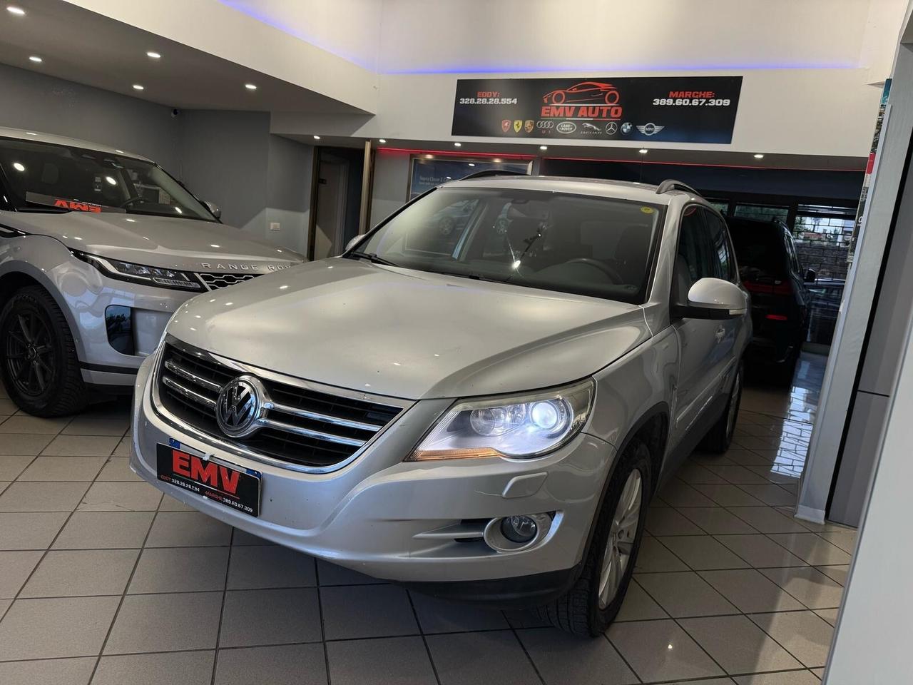 Volkswagen Tiguan 2.0 TDI DPF 4MOTION tiptronic Track & Avenue