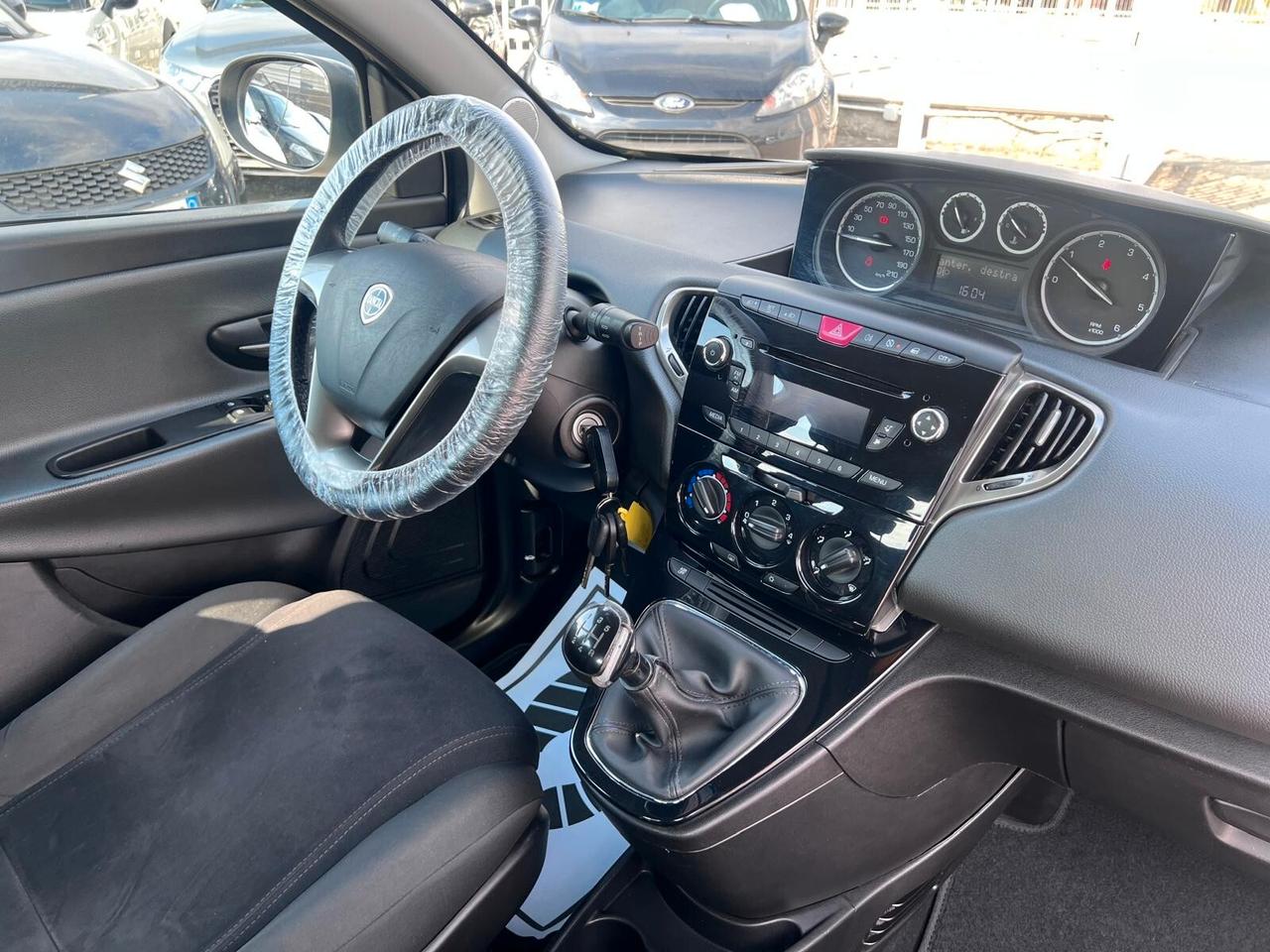 Lancia Ypsilon 1.3 MJT 16V 95 CV 5 porte S&S Gold
