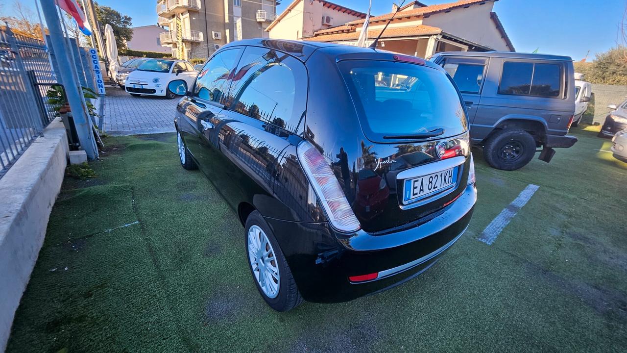 Lancia Ypsilon 1.2 Oro METANO