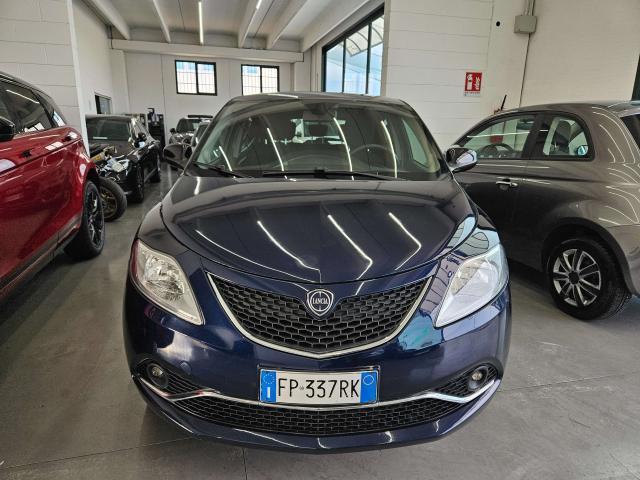 Lancia Ypsilon Ypsilon III 2015 1.2 Platinum 69cv my18
