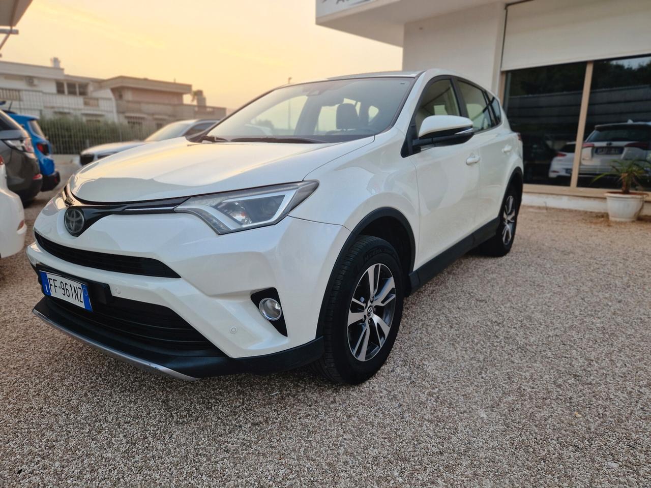 Toyota RAV 4 RAV4 2.0 D-4D 2WD Exclusive