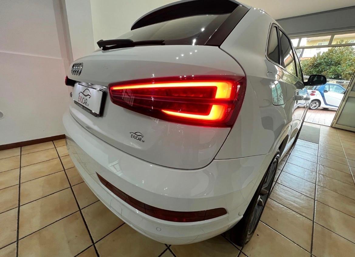Audi Q3 2.0 TDI 150 CV Sport