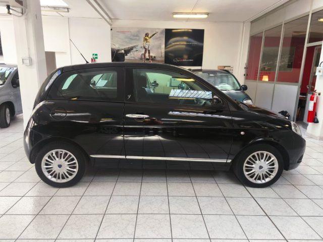 LANCIA Ypsilon 1.2 69 CV Diva
