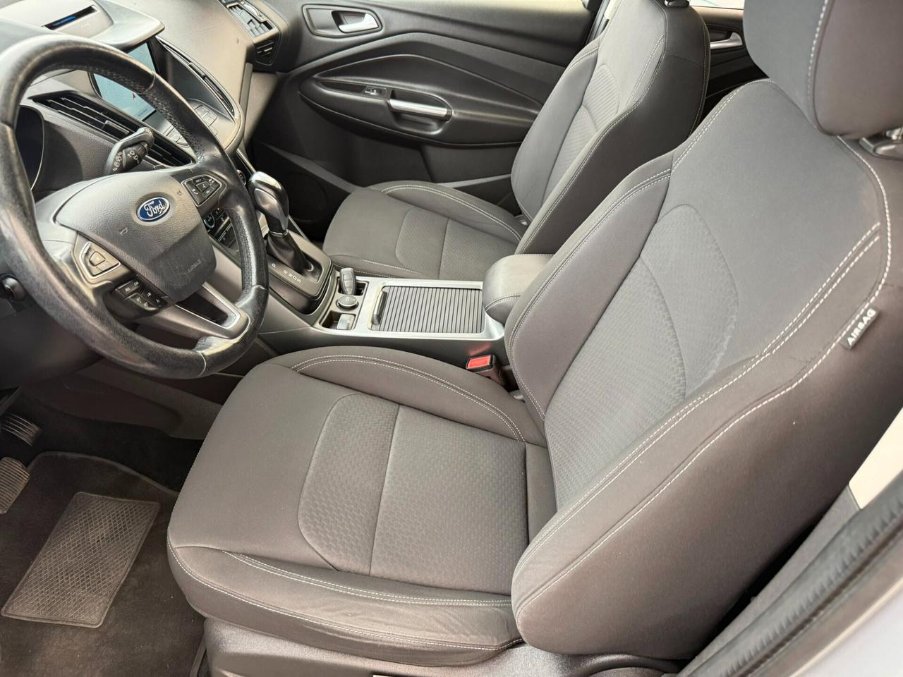 Ford Kuga 2.0 TDCI 150 CV S&S 2WD Titanium