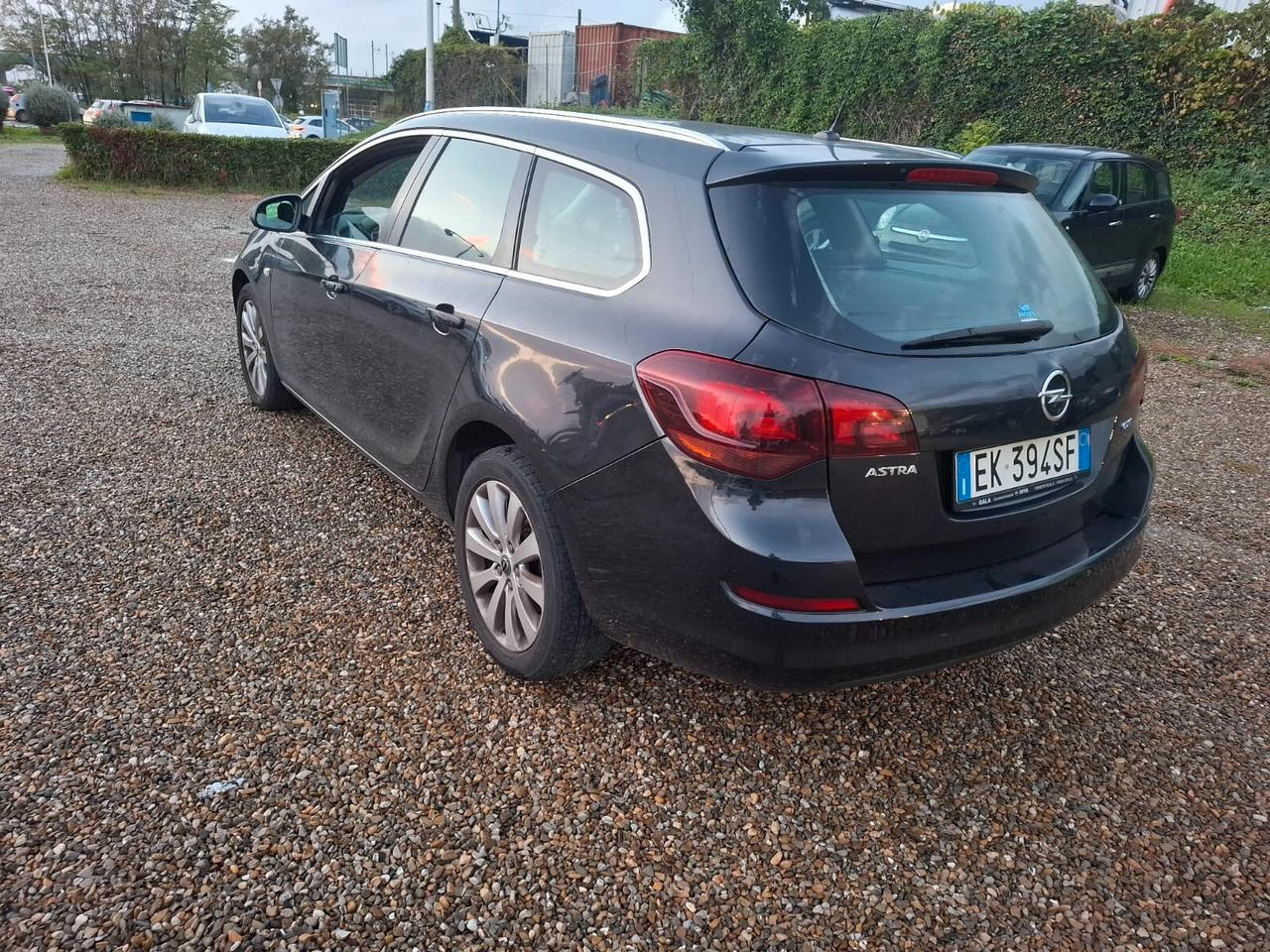 Opel Astra 1.7 CDTI 110CV Sports Tourer Cosmo