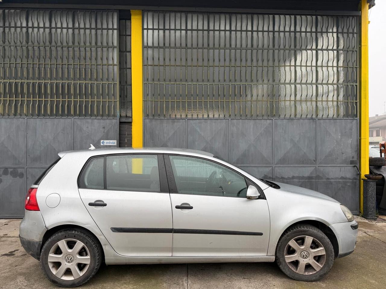 Volkswagen Golf 1.9 TDI 5p. Sportline