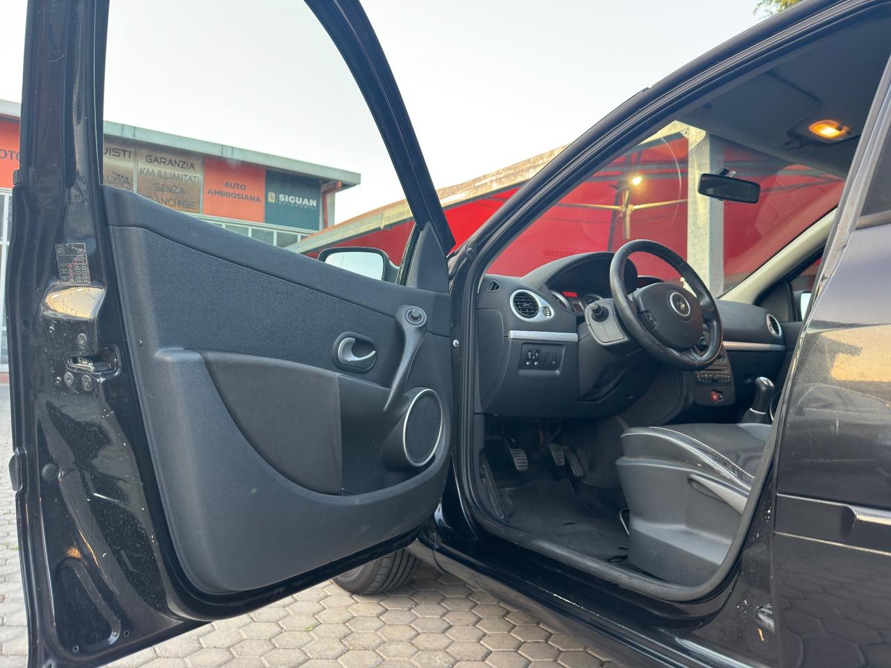 Renault Clio ADATTA A NEOPATENTATI 1.2 16V 5 porte GPL Dynamique