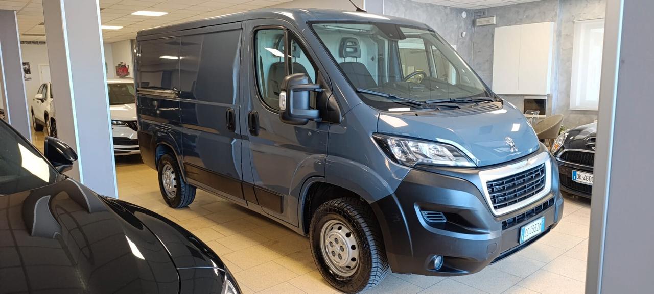 Peugeot Boxer 330 2.2 BlueHDi 120 S&S PC-TN Furgone