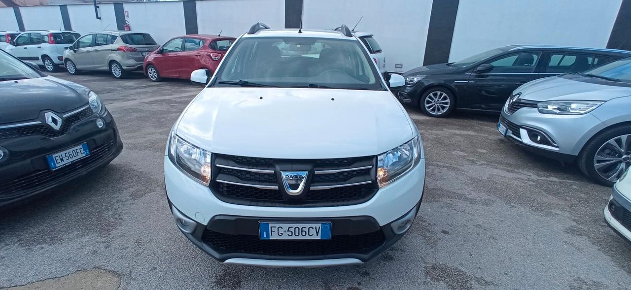 Dacia Sandero Stepway GPL DI SERIE - PRESTIGE
