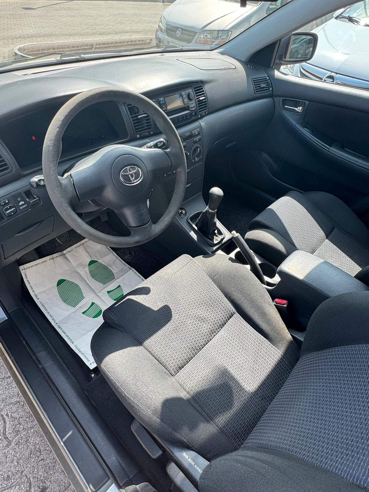 Toyota Corolla 1.4 D-4D M-MT 5 porte Sol