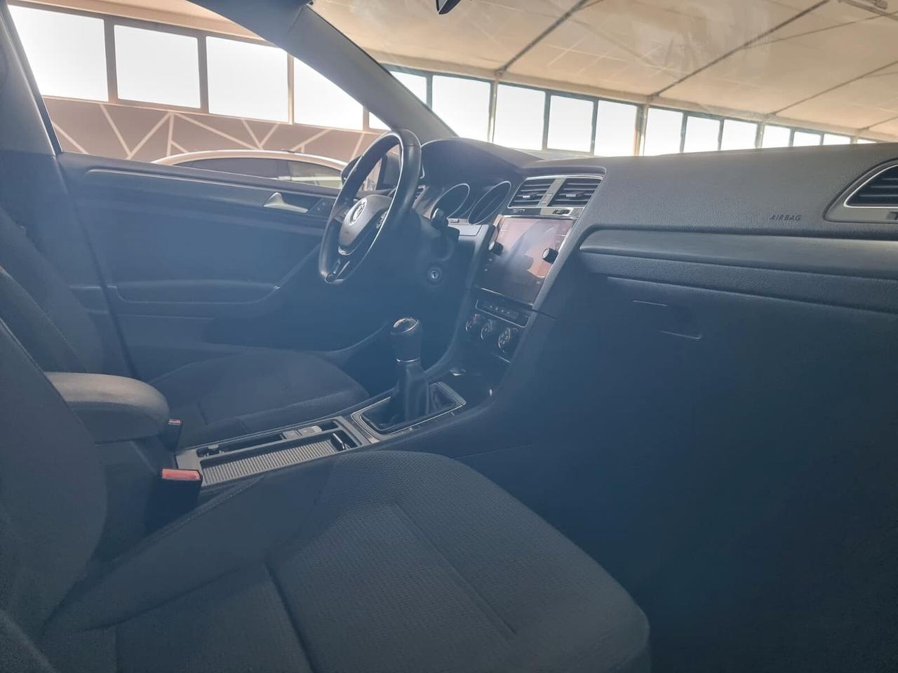Volkswagen Golf 1.6 TDI 5p. Highline NEOPATENTATI