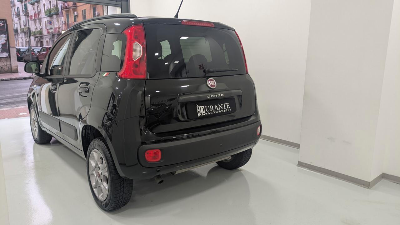 Fiat Panda 0.9 TwinAir Turbo Natural Power Lounge