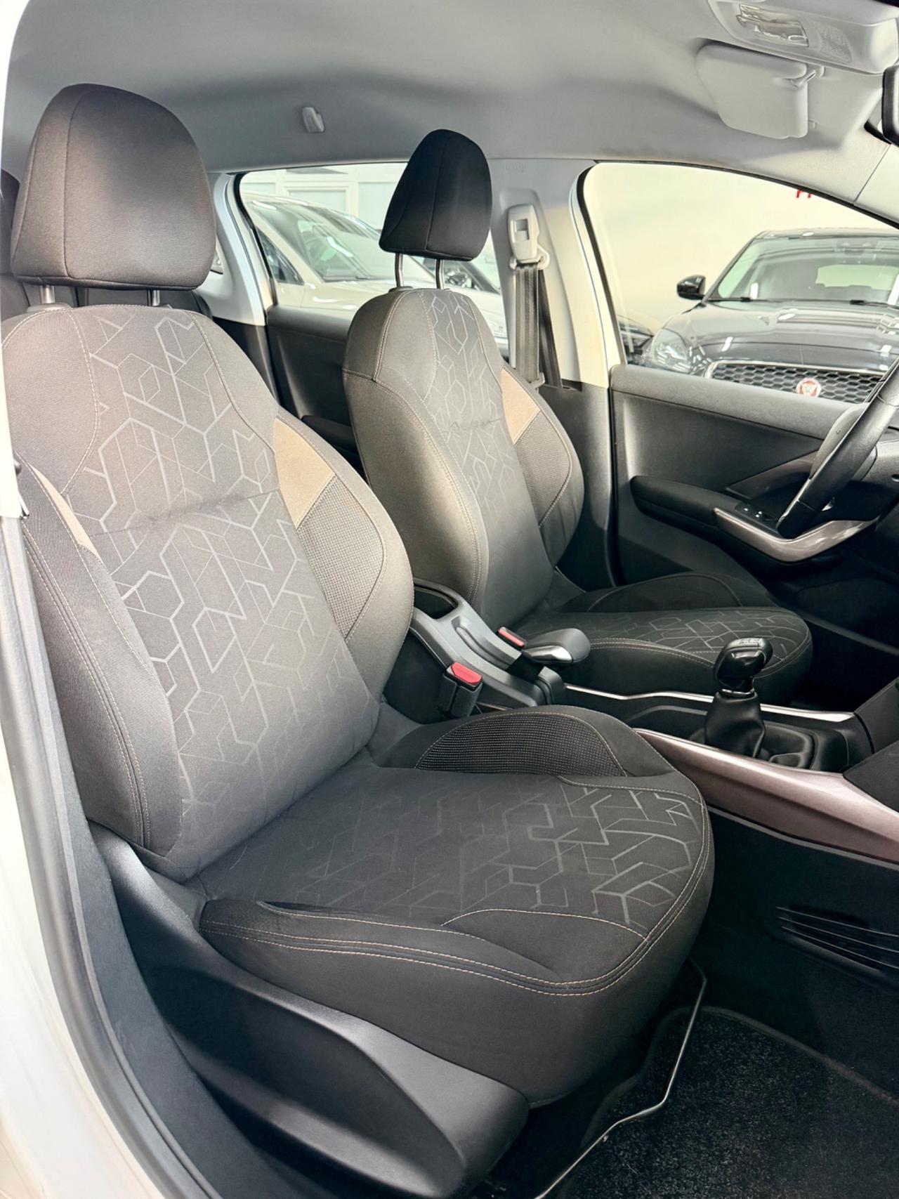 Peugeot 2008 1.2 VTi 82CV Allure FINANZIABILE