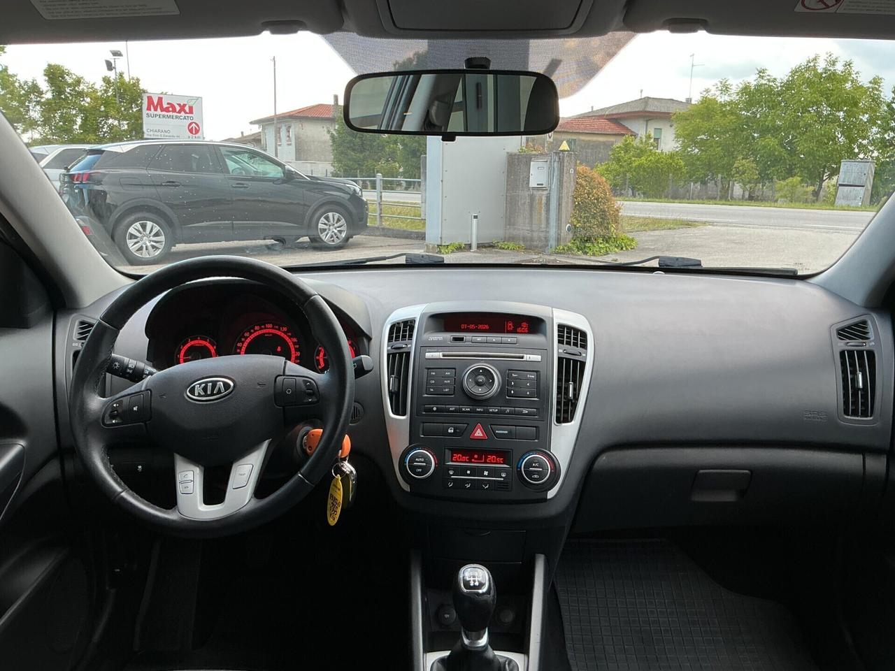 Kia Ceed 1.4 Benzina Neopatentati