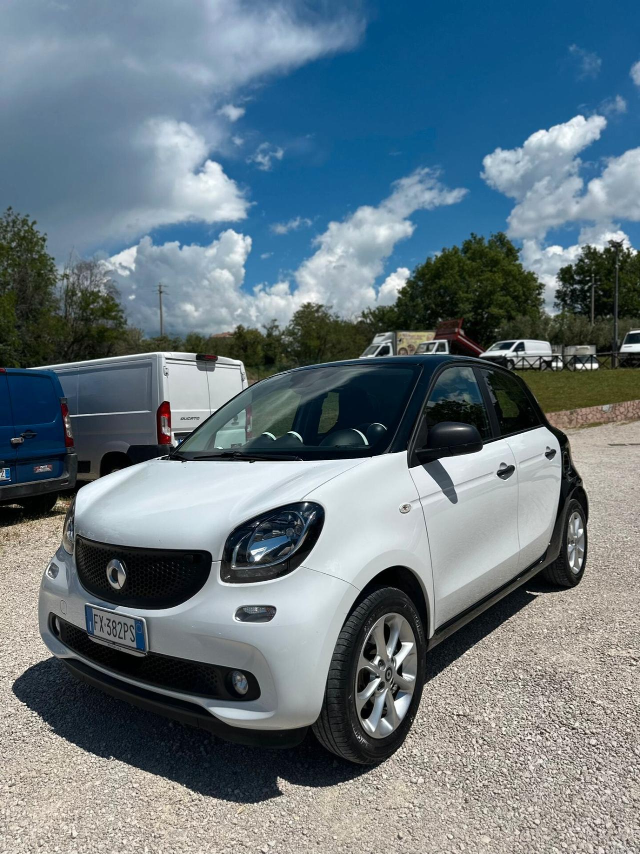 Smart ForFour 70 1.0 Youngster