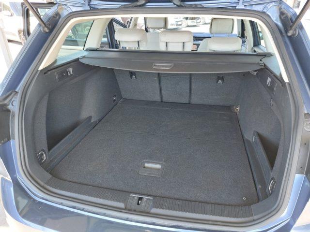 VOLKSWAGEN Passat Variant 1.6 TDI Trendline BlueMotion Technology