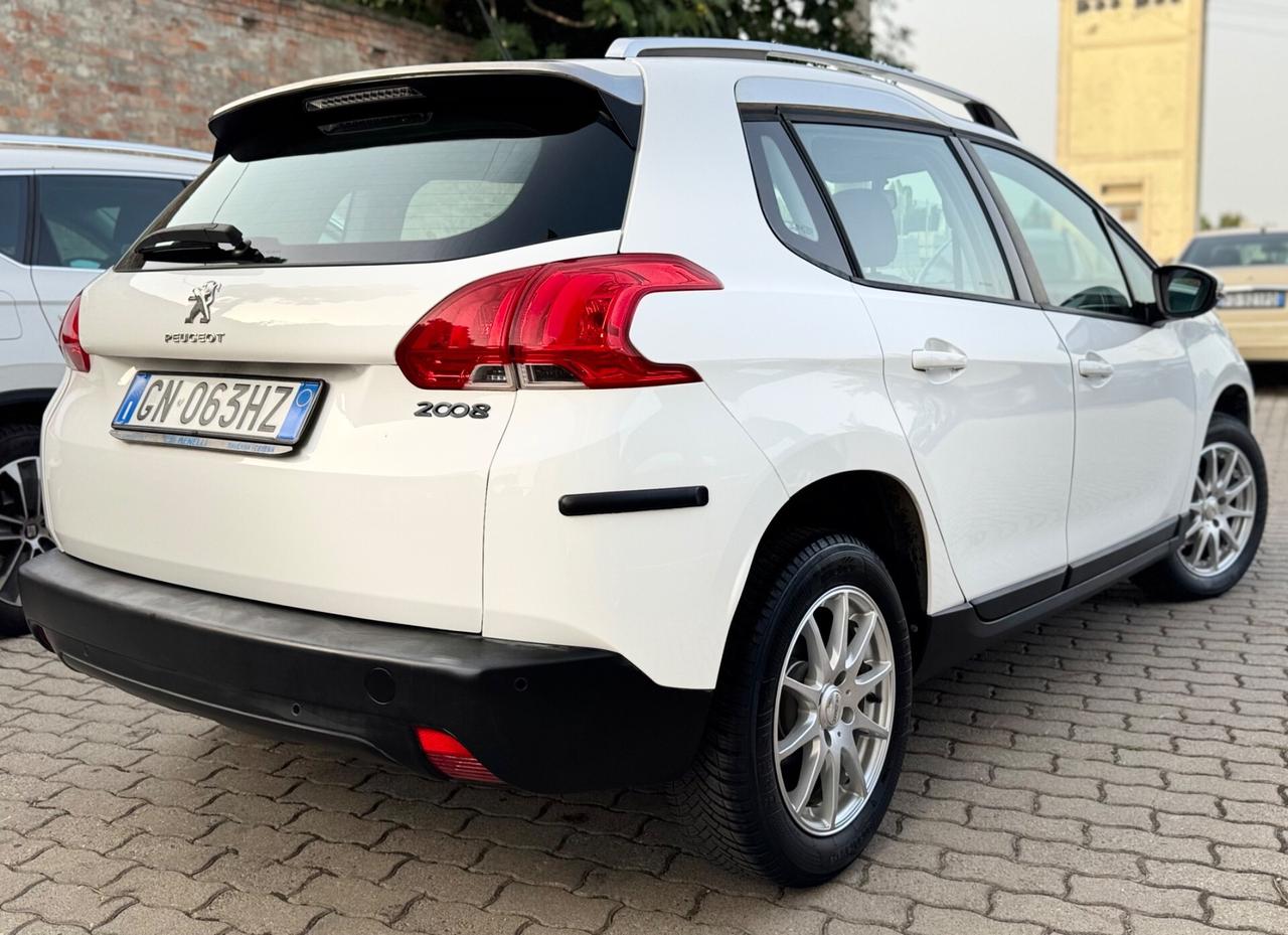 Peugeot 2008 PureTech 82 Allure soli 42.000 km