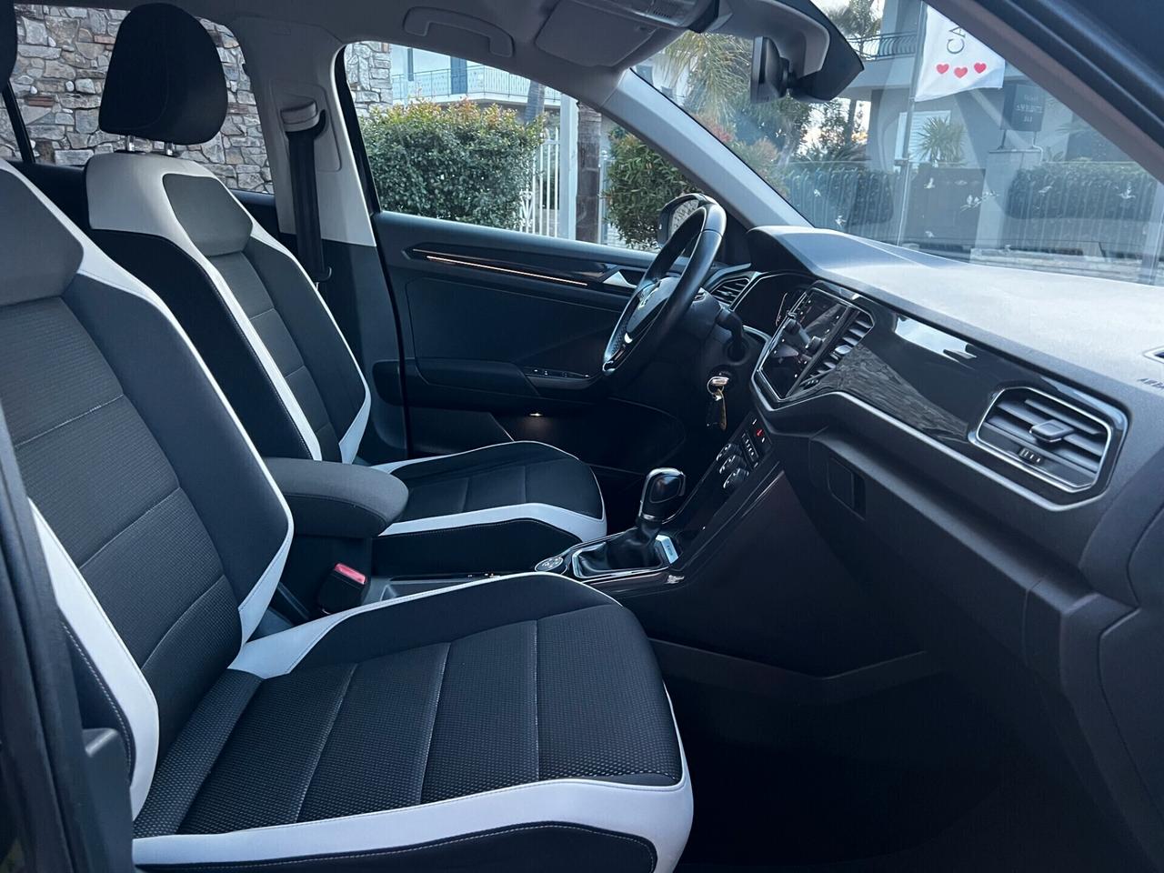 Volkswagen T-Roc 2.0 TDI 150 CV DSG 4MOTION-FULL