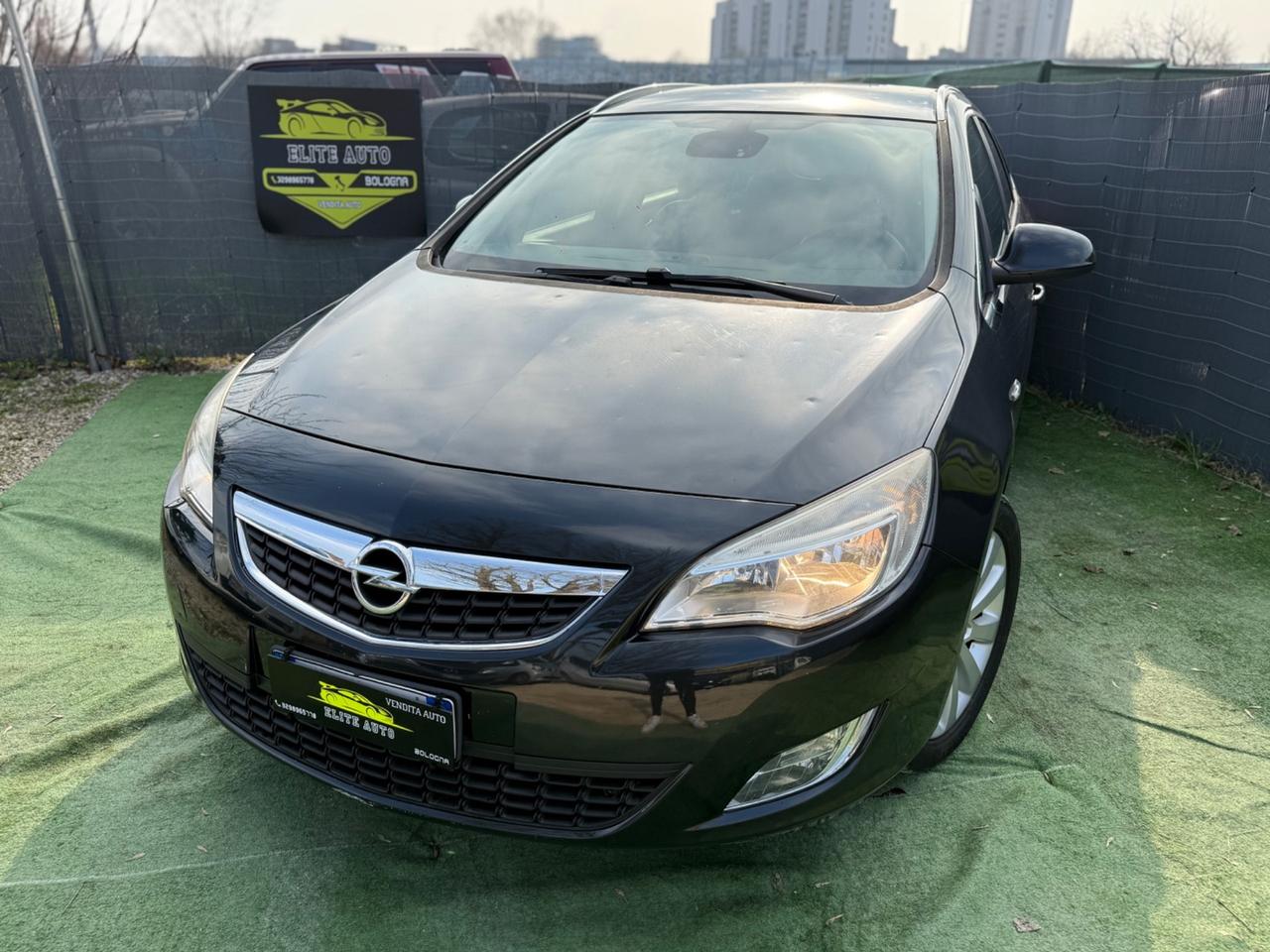 Opel ASTRA 2012 SW 1.7 DIESEL SPORTS TOURER COSMO