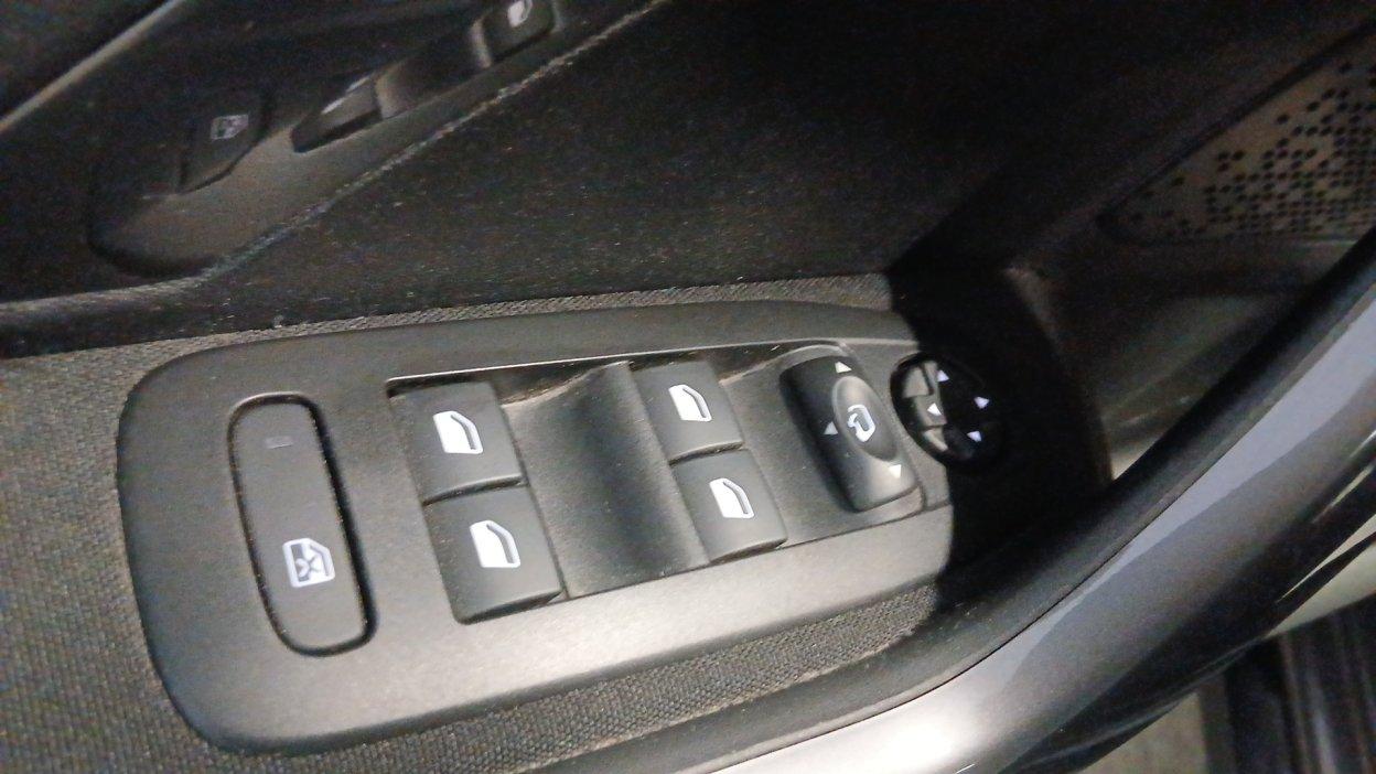 PEUGEOT 2008 1° serie - PureTech 82 S&S Style
