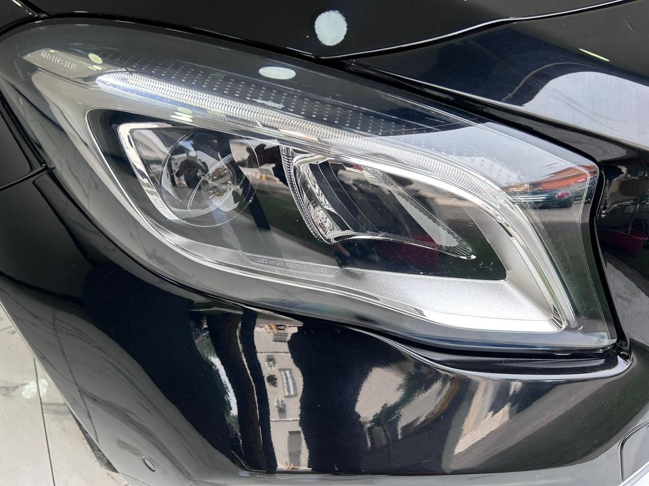 Mercedes-benz GLA 200 d Premium