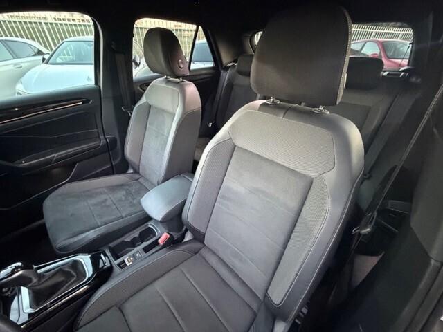 Volkswagen T-Roc 2.0 TDI SCR 150 CV DSG R-Line