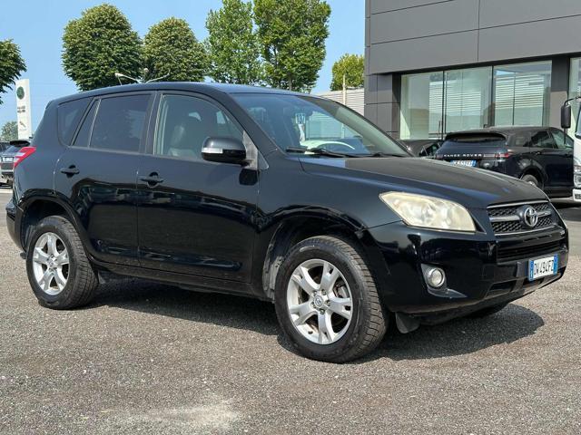 TOYOTA RAV 4 MY23 RAV4 2.2 D-4D 150 CV DPF Sol