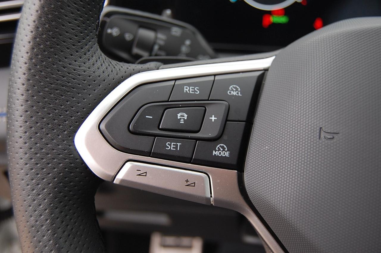 Volkswagen Tiguan 1.5 eTSI 150 CV ACT DSG R-Line