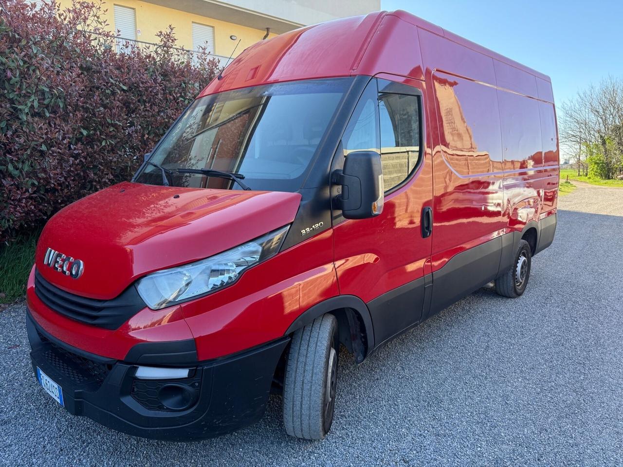 Iveco Daily 33S12 2.3 HPT PM-TM Furgone