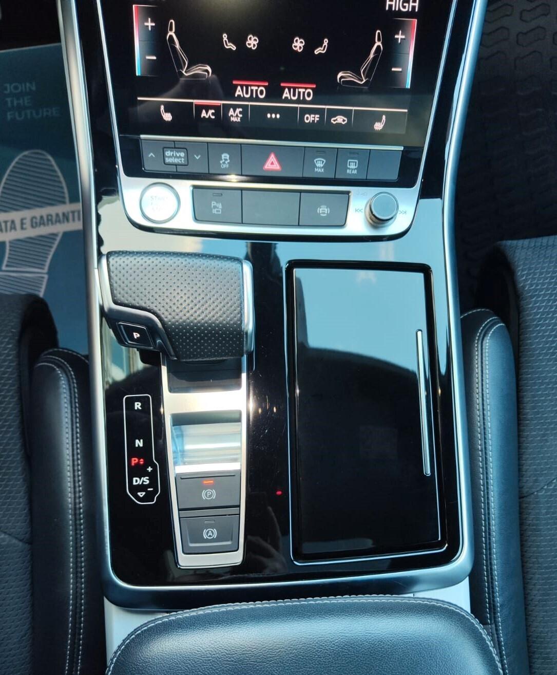Audi Q8 50TDI Ibrida quattro tiptronic Sport S-Line Tetto panoramico