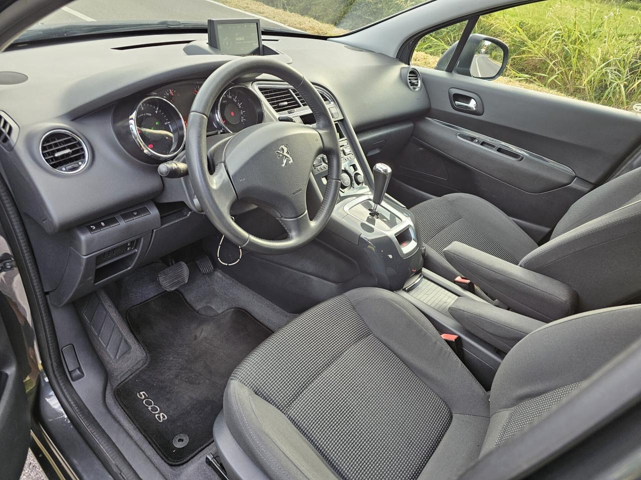 PEUGEOT 5008 1.6 hDi 7 POSTI "OK PER NEOPATENTATI"