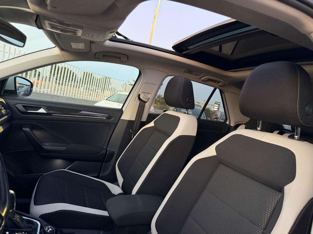 VOLKSWAGEN T-ROC 2.0 TDI 150 DSG 4MOTION TETTO